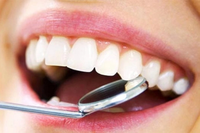 Diş çekimi öncesinde tüm sağlık durumu detaylı değerlendirilmeli