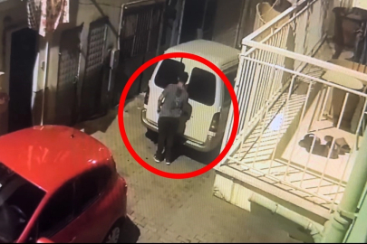 Bursa'da teyp faresi yakayı ele verdi