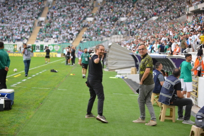 Sezen Sezgin'e taraftardan yoğun ilgi
