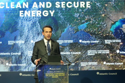 Bakan Bayraktar, Atlantik Konseyi Bölgesel Temiz ve Güvenli Enerji Konferansı’nda konuştu