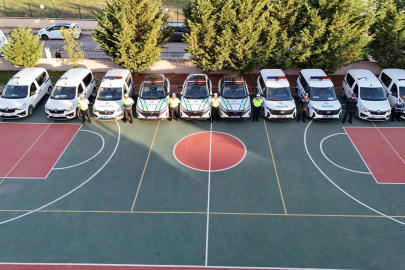 Karacabey İlçe Emniyet Müdürlüğü, araç filosunu 10 yeni araç ile genişletti.