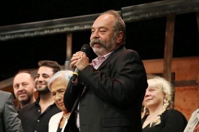 Bursa Şehir Tiyatroları Genel Sanat Yönetmeni Ali Düşenkalkar oldu