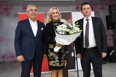 Başkan Aydın muhtarların gününü kutladı