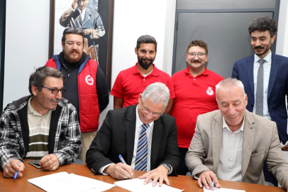 Mudanya Belediyesi'nde sözleşme sevinci