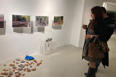 Çocuk sanatçıların eserleri Teneffüs'te sergileniyor