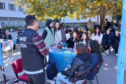 Bursa'da narkotik polisi 6 bin vatandaşı bilgilendirdi