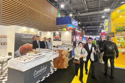 Kestane şekerine Paris'te büyük ilgi