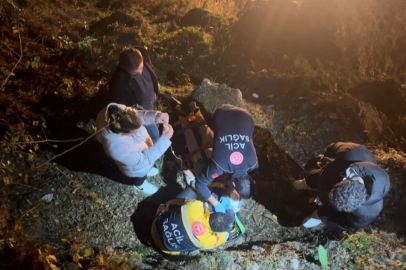 Manzarayı seyrederken tarihi surlardan düşen genç ağır yaralandı