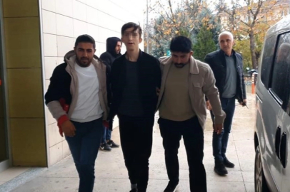 Harçlık vermeyen dedesini bıçakladı, tutuklandı