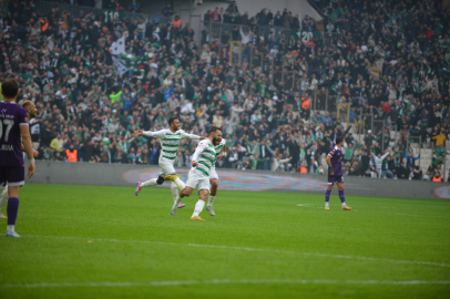 LİDER DURDURULAMIYOR 2-1