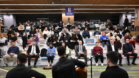 Başkan Yılmaz'dan ''Uyumayan'' Öğrencilere Ziyaret