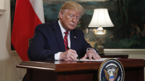 Trump'tan suikast belgeleri için kararname