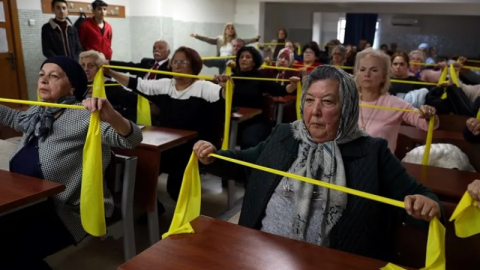 6 bin 320 yaşlıya eğitim