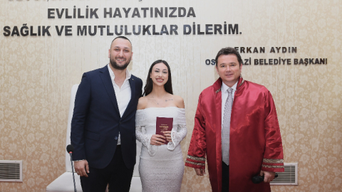 Nikahı kıyılacak çifte Başkan Aydın’dan 'Sevgililer Günü' sürprizi