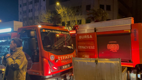 Yangın sonrası havalandırmak için girdikleri odada ceset buldular
