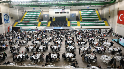 Başkan Yılmaz, şehit aileleri ve gazilerle iftarda buluştu