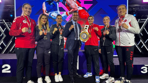 Suat Hekimoğlu: "IBA istediğine madalya veriyor"