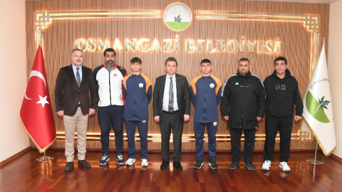 Başkan Aydın, milli sporcuları Dünya Şampiyonası’na uğurladı