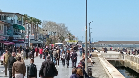 Güneşi gören, Mudanya Sahili'ne koştu