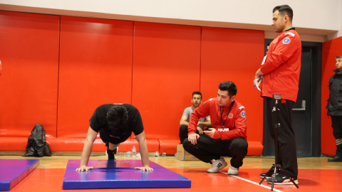 İtfaiye eri olabilmek için ter döktüler