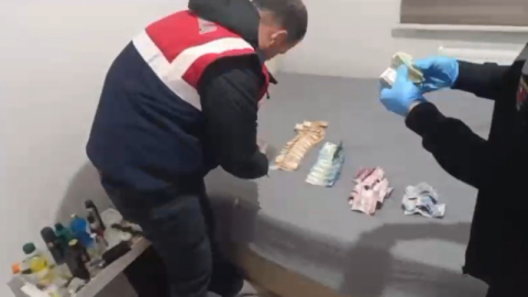 Kapıkule'de rüşvet operasyonu! 38 memuruna gözaltı