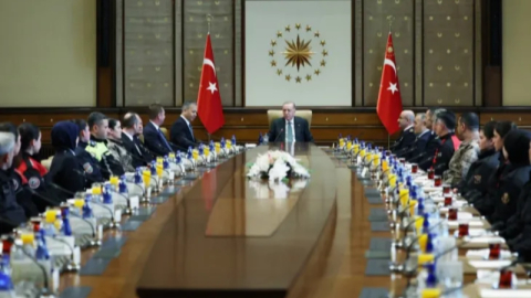 Türk Polis Teşkilatı heyeti Külliye'de