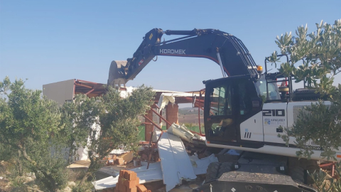 Karacabey Belediyesi’nden kaçak yapılara karşı kararlı mücadele