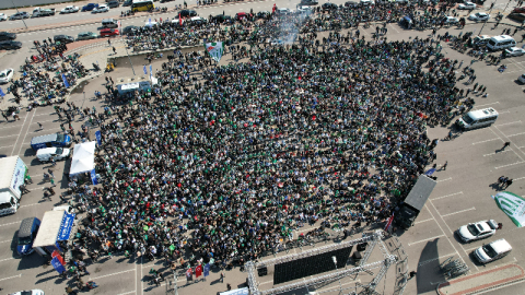 Binlerce Bursalı, şampiyonluk maçını beraber izledi