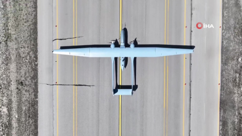 AKSUNGUR’dan milli motorla irtifa rekoru