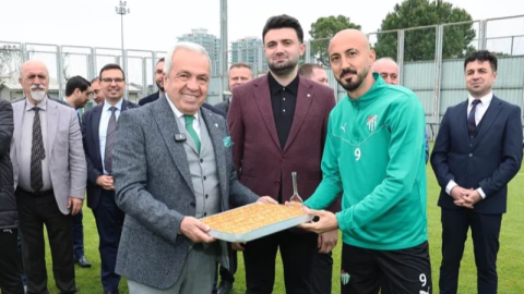 Başkan Özdemir’den Bursaspor’a tam destek