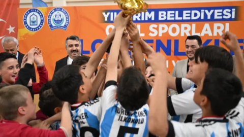 Okul sporları ilçe şenliklerinde görkemli final