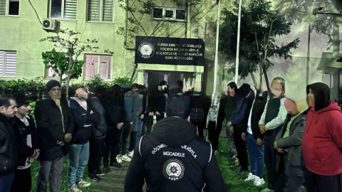 Bursa’da göçmen kaçakçılığı operasyonu: 2 şüpheli, 21 kaçak göçmen yakalandı