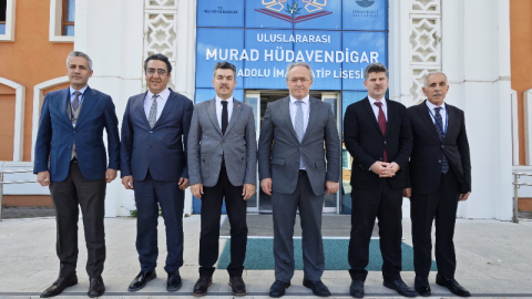 Bursa’da “Temel Eğitimde Çocuk Edebiyatı” Çalıştayı Düzenlendi
