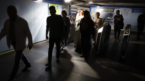İspanya’da elektrik kesintisinin ardından OHAL ilan edildi