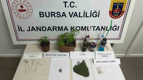 Uyuşturucu partisine jandarma baskını: 8 gözaltı