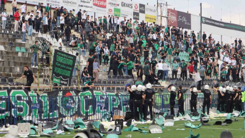 59 yıl sonra amatöre düşen Denizlispor’a bir darbede disiplin kurulundan
