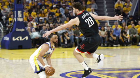 Alperen Şengün, Golden State karşısında double-double yaptı