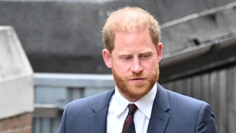 Prens Harry'den aile itirafı