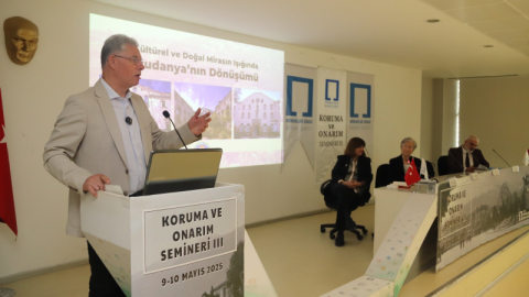TARİHİ ZENGİNLİKLERİN KORUMA VE ONARIMI MASAYA YATIRILDI