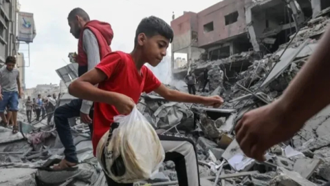 Gazze'de 65 bin çocuğun hayatı tehlikede