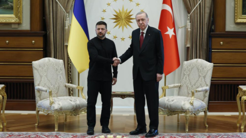 Cumhurbaşkanı Erdoğan, Zelenskiy ile bir araya geldi