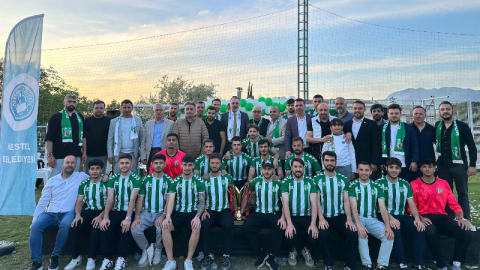 Kestel’de birliktelik, şampiyonluk getirdi!