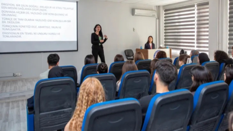 Bursa Büyükşehir'den 'Çalışma Hayatında Kariyer' semineri