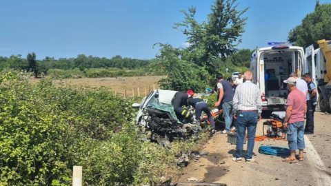 Karacabey'de olan kazada genç sürücü hayatını kaybetti