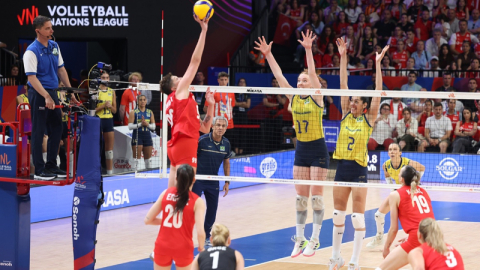 A Milli Kadın Voleybol Takımı, Milletler Ligi’nde ilk yenilgisini aldı