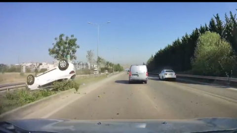 Kontrolden çıktı böyle takla attı, kaza yapan çiftin burnu kanamadı