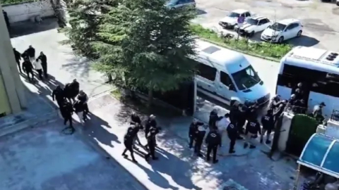 46 ilde FETÖ'ye operasyon