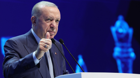 Erdoğan: "Yıl sonunda enflasyonda 20’li rakamları görmeyi hedefliyoruz"