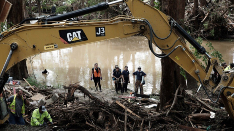 Texas’taki sel felaketinde can kaybı 111’e yükseldi!