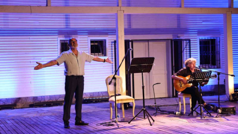 NKT, yaz sezonunu ’Ormandaki Kulübe’de özel konserle başlattı